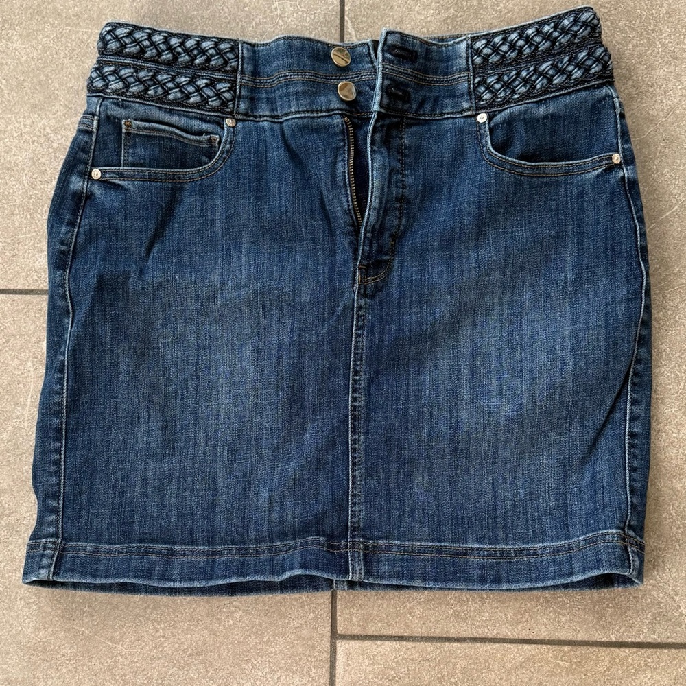 White House Black Market Dark Blue Mini Skirt